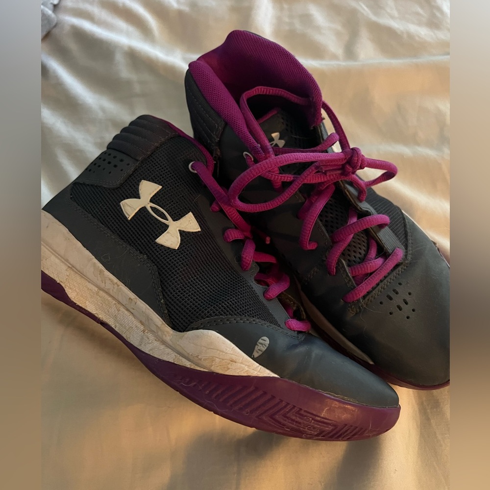Youth Girls Basketball Shoes Under Armour